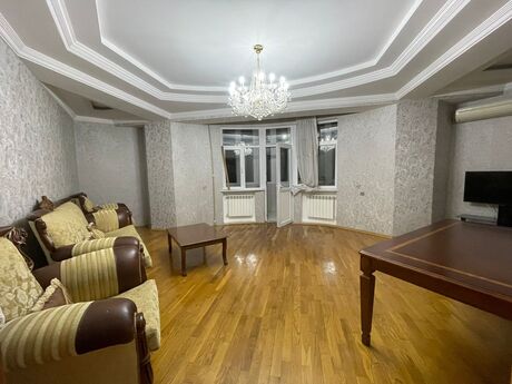 3 otaqlı yeni tikili - İnşaatçılar m. - 125 m²