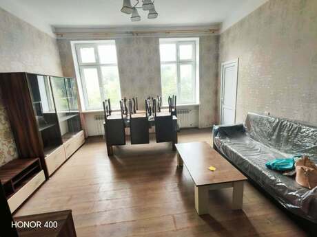Elan №5874161 - Bakı, Nəriman Nərimanov m., 2 otaqlı, 70 m², 3/5 mərtəbə