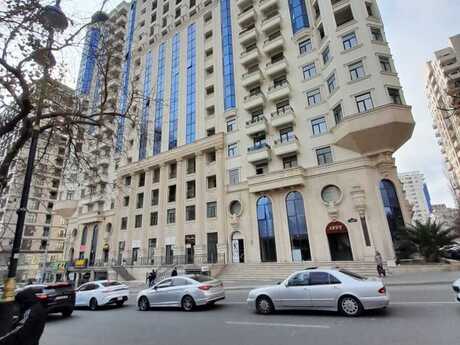 4 otaqlı yeni tikili - 28 May m. - 242 m²