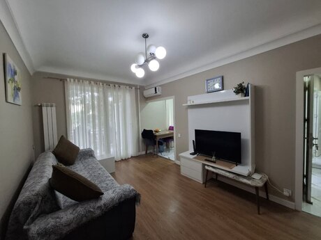 2 otaqlı köhnə tikili - Nəsimi r. - 50 m²