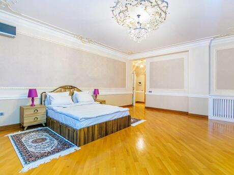 4 otaqlı yeni tikili - Sahil m. - 256 m²