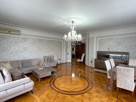 4 otaqlı yeni tikili - 28 May m. - 180 m²