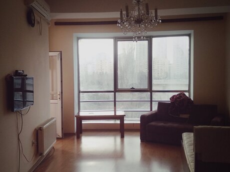 Аренда: 1-комнатная квартира, 60 м², Elmlər Akademiyası: 570 ₼/мес 2