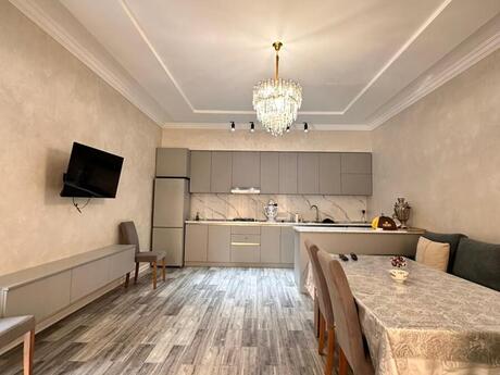 4 otaqlı həyət evi/bağ evi - Görədil q. - 130 m²