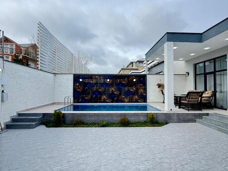 4 otaqlı həyət evi/bağ evi - Mərdəkan q. - 160 m²