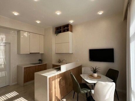 3 otaqlı yeni tikili - Ağ şəhər q. - 91 m²