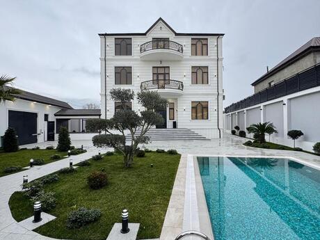 10 otaqlı həyət evi/bağ evi - Mərdəkan q. - 500 m²