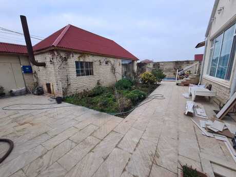4 otaqlı həyət evi/bağ evi - Mərdəkan q. - 150 m²