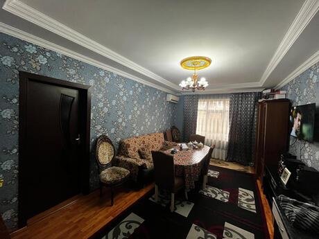Əhmədlidə 2 otaqlı köhnə tikili mənzil satılır, 50 m², 98 000 AZN, şəkil 2 / 8