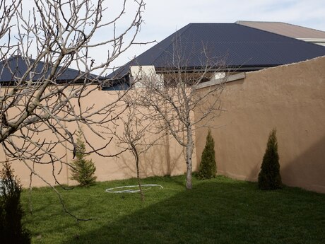 4 otaqlı həyət evi/bağ evi - Buzovna q. - 105 m²