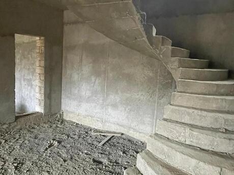 6 otaqlı həyət evi/bağ evi - Badamdar q. - 450 m²