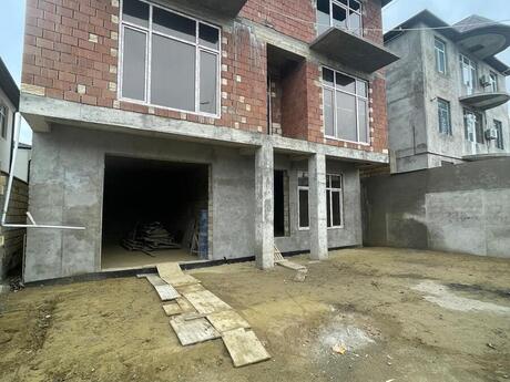 Объявление №5876219 - Баку, пос. Бадамдар, 6-комн., 450 м²