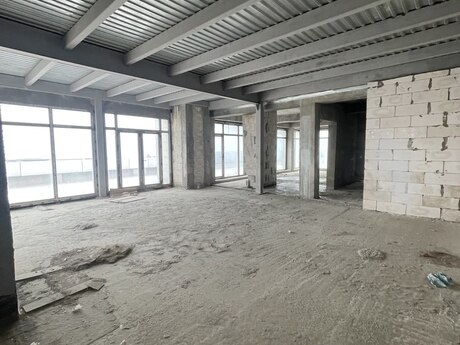 4-room apartment, 750 m², Ağ şəhər: 1 700 000 ₼ 5