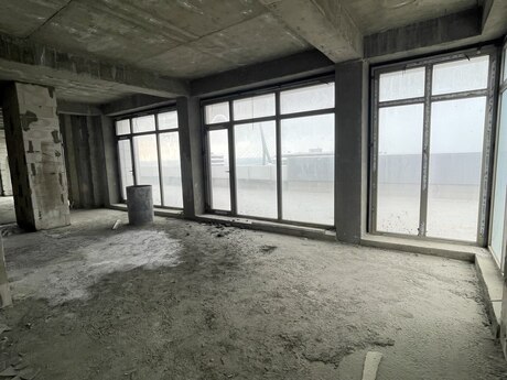 4 otaqlı yeni tikili - Ağ şəhər q. - 750 m²