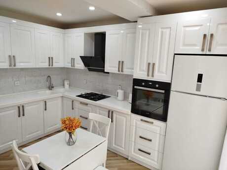 3 otaqlı köhnə tikili - 28 May m. - 80 m²