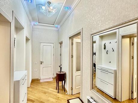 3 otaqlı köhnə tikili - Nəsimi r. - 100 m²