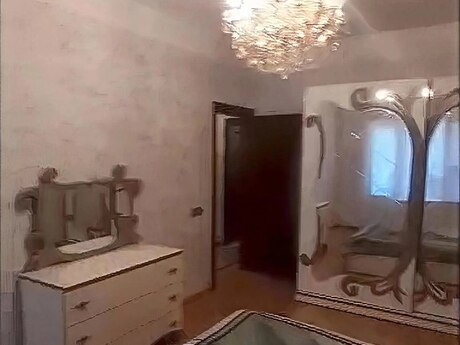 4 otaqlı köhnə tikili - Azadlıq Prospekti m. - 120 m²