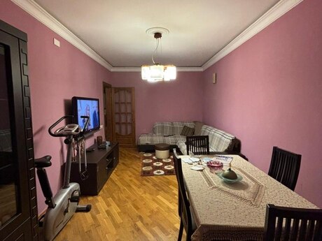 3 otaqlı köhnə tikili - Həzi Aslanov m. - 80 m²