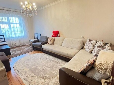 3 otaqlı köhnə tikili - Əhmədli m. - 80 m²