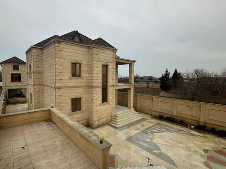 7 otaqlı həyət evi/bağ evi - Fatmayı q. - 360 m²
