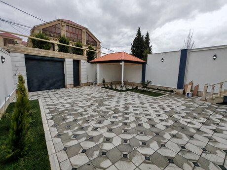 5 otaqlı həyət evi/bağ evi - Savalan q. - 220 m²