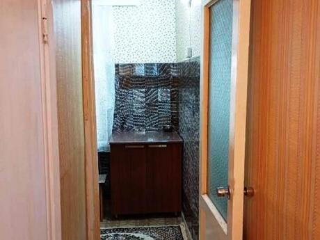 2 otaqlı köhnə tikili - Neftçilər m. - 45 m²
