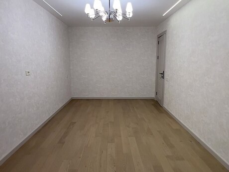 3 otaqlı köhnə tikili - Nizami m. - 75 m²