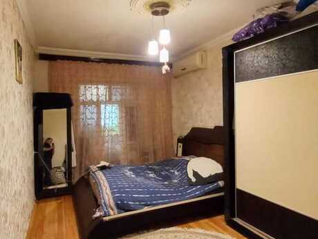 3 otaqlı köhnə tikili - Azadlıq Prospekti m. - 90 m²