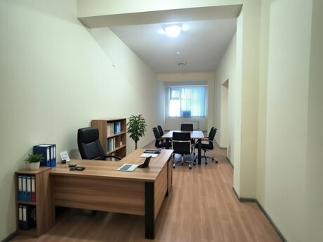 Elan №5878142 - Bakı, Nəsimi r., 11 otaqlı, 280 m²