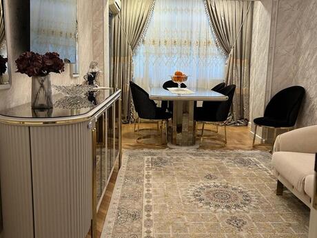 2 otaqlı köhnə tikili - Gənclik m. - 70 m²