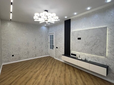 2 otaqlı köhnə tikili - 9-cu mikrorayon q. - 72 m²