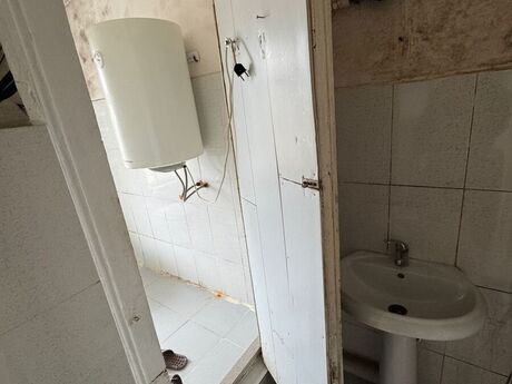 1 otaqlı köhnə tikili - Qara Qarayev m. - 21 m²