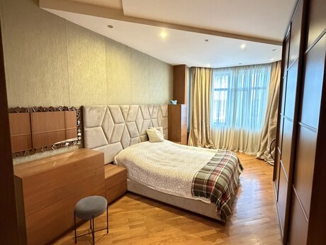3 otaqlı yeni tikili - Elmlər Akademiyası m. - 108 m²