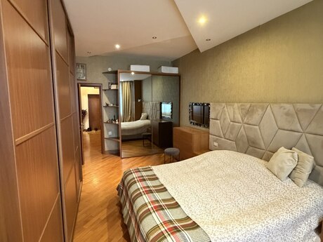3 otaqlı yeni tikili - Elmlər Akademiyası m. - 108 m²