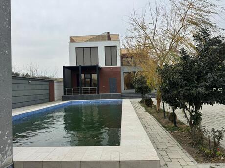 7-комн. дом/дача - пос. Новханы - 300 м²