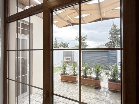 House with Garden, Villa For Sale