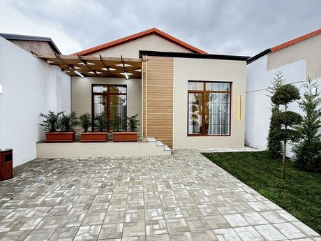 3 otaqlı həyət evi/bağ evi - Şüvəlan q. - 110 m²