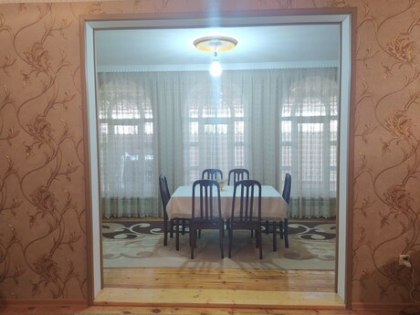 9 otaqlı həyət evi/bağ evi - Şirvan - 420 m²