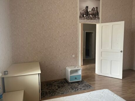 2 otaqlı köhnə tikili - Nəsimi r. - 75 m²
