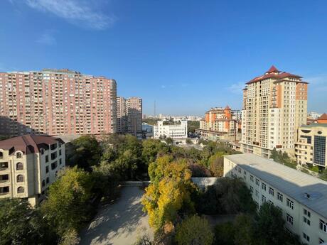 Elan №5879007 - Bakı, 28 May m., 2 otaqlı, 60 m², 9/9 mərtəbə