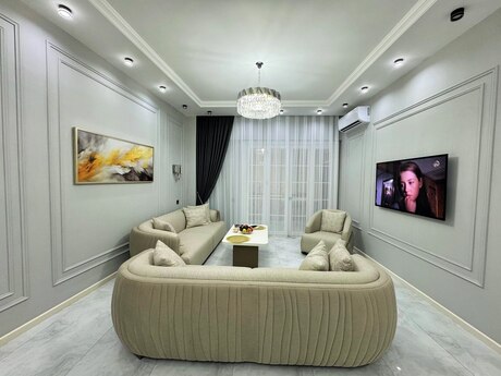 2 rooms · 90 m² · floor 13/17, Greenville Residence