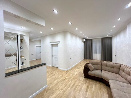 4 otaqlı mənzil, 175 m², Nəsimi: 425 000 ₼ 5