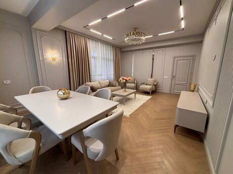 3 otaqlı yeni tikili - 28 May m. - 118 m²
