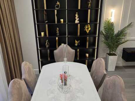 4 otaqlı yeni tikili - Ağ şəhər q. - 145 m²