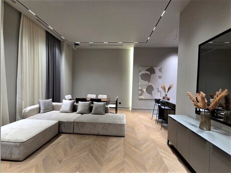 3 otaqlı yeni tikili - Ağ şəhər q. - 110 m²