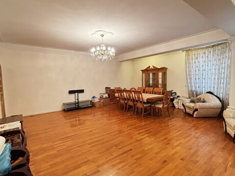 4 otaqlı mənzil, 170 m², 28 May: 460 000 ₼ 5