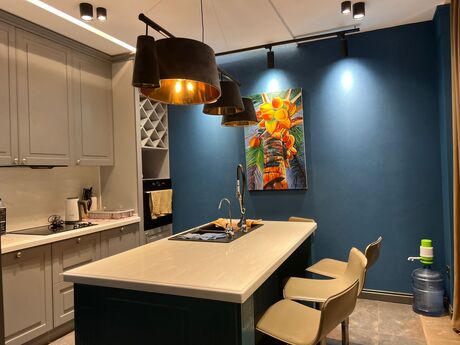 Elan №5879558 - Bakı, Şah İsmayıl Xətai m., 2 otaqlı, 96 m², 6/18 mərtəbə