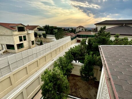 5 otaqlı həyət evi, 385 m², Mərdəkan: 650 000 ₼ 3