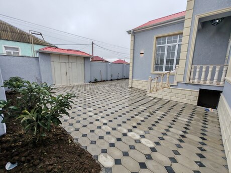 4 otaqlı həyət evi/bağ evi - Savalan q. - 120 m²