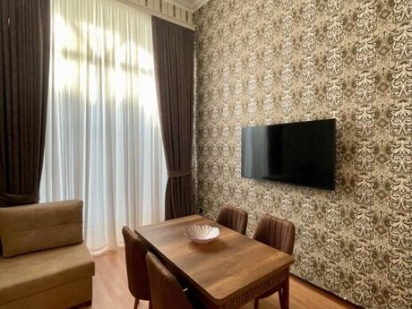 2 otaqlı köhnə tikili - Sahil m. - 50 m²